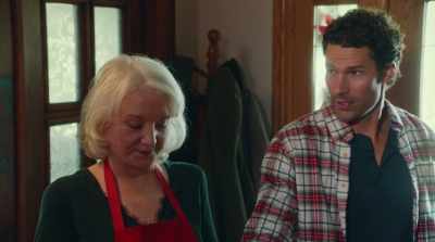 - Can I help you with your luggage?
- No, thanks. I'm good. - Candy Coated Christmas