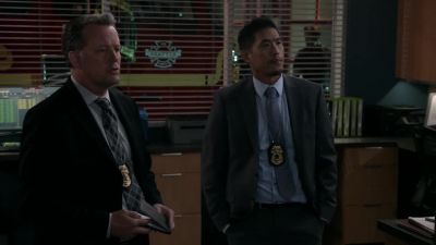 Can I help you? - Station 19