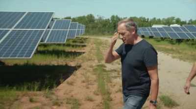 Can I just look at
how this is configured - Six Degrees with Mike Rowe