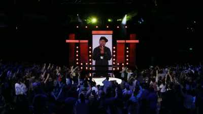 ♪ Can I kick it? ♪ - Dave Chappelle: The Age of Spin