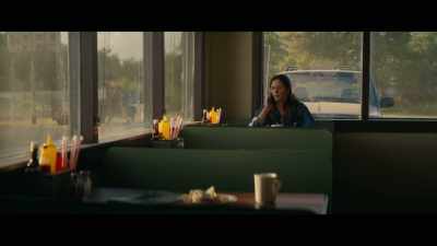 - Can I leave a message?
- I suppose you could. - Tulsa King