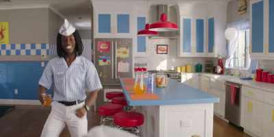 - Can I take your order, doggy? - Good Burger 2