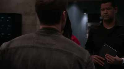 -Can I talk to you?
-Of course. - The Blacklist: Redemption
