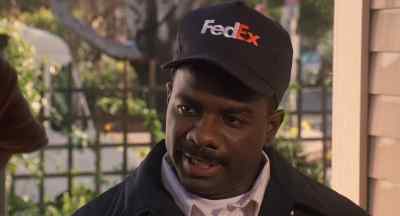 Can I use your pen?
Yeah, sure. - The Net