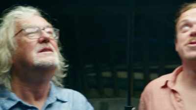 Can you imagine walking
to the factory with this? - James May and the Dull Men