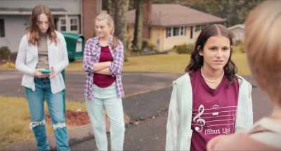 - Can we just go, Emma?
- Just a sec. - Spirit of Friendship