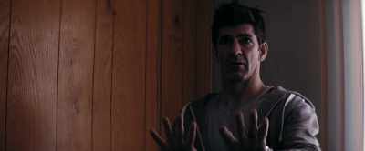 - Can you just put the gun down? - Doe