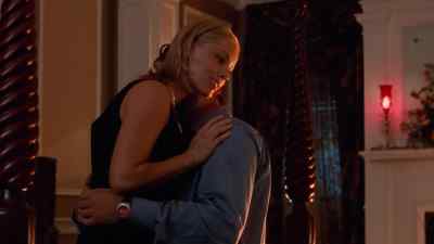 -Can l ask you something?
-Absolutely. - Dawson's Creek