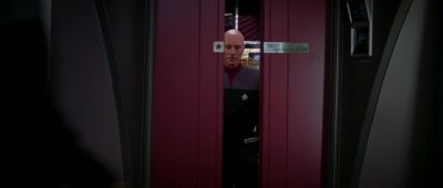Can you learn to see in the dark Captain - Star Trek: Nemesis