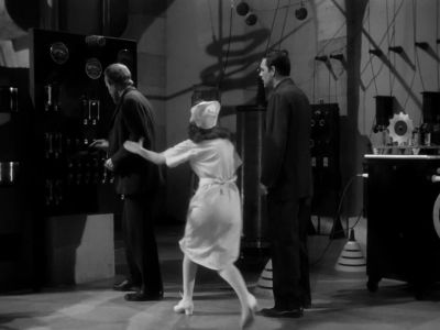 Can man sit in judgment over life and death - House of Dracula