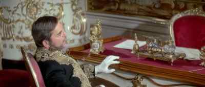 Can someone please bring me a glass of water? - Mayerling