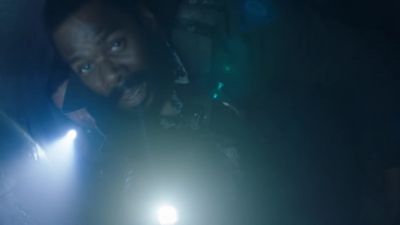 - Can you see around it?
- No. - Fear the Walking Dead