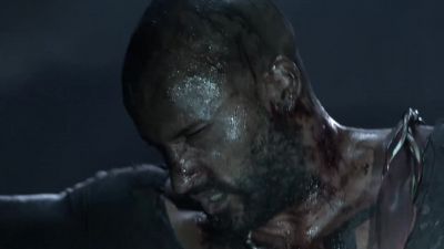 Can you shine the light
on his neck? - The 100