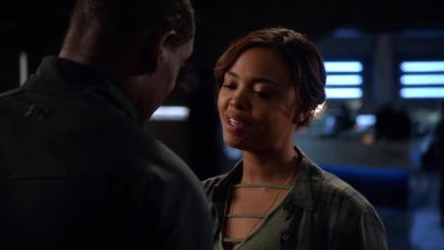 Can you stay? - Supergirl