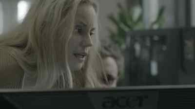 - Can you still trace him?
- Can we trace him? - The Bridge