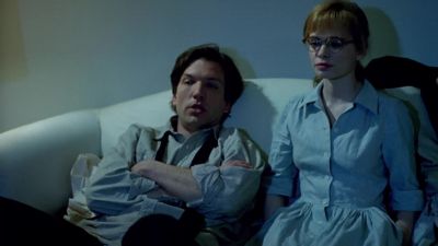 Can you stop watching TV for a moment No - Trust