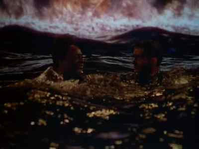 Can you swim underwater? - Crash Dive
