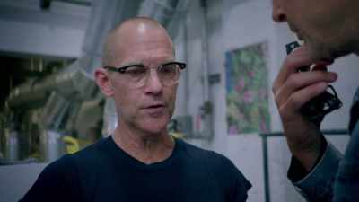 - you can take that stain off
- Yeah, brush them - The World According to Jeff Goldblum