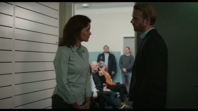 Can she take the pressure? - The Angel Maker