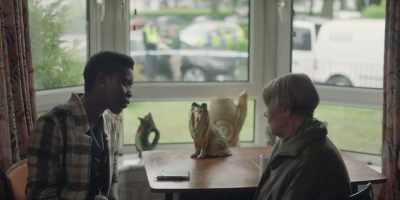 Can you tell me
anything about Frank? - Elizabeth Is Missing
