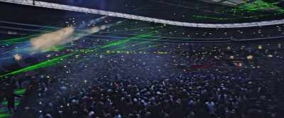 ♪ Can you understand? ♪ - Jeff Lynne's ELO: Wembley or Bust