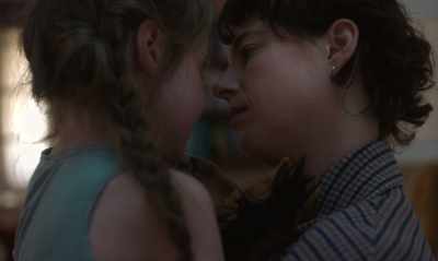 Can you wash my hair after dinner? - The Lost Daughter