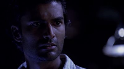 Can what's in that syringe
cure me or not? - Heroes
