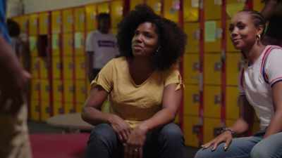 - Can y'all stay on this side?
- What, you scared - The Chi