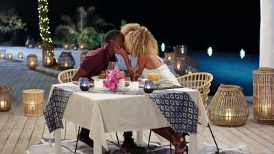 ♪ CAN YOU HEAR ME CALLING
OUT YOUR NAME ♪ - Love Island