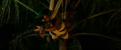 Can you keep this behind the bar, please? - xXx: Return of Xander Cage