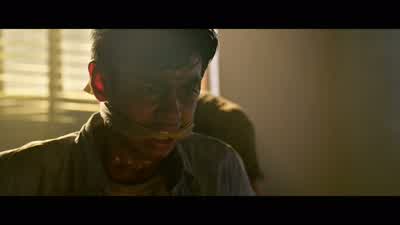 -Can you walk? - Extraction