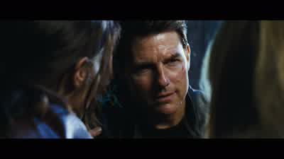 Can you walk? - Jack Reacher: Never Go Back