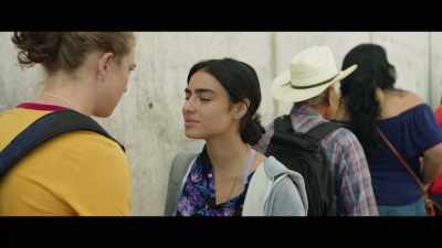 - Canada?
- Uh, no. The United States. - Gringa