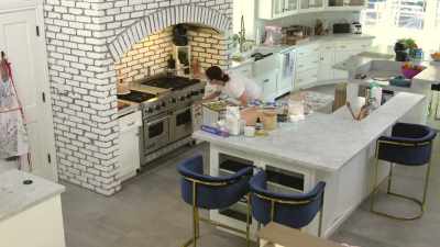 [Candice laughs] - Selena + Chef