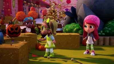 Candy Corn, I'm so sorry. - Strawberry Shortcake and the Beast of Berry Bog