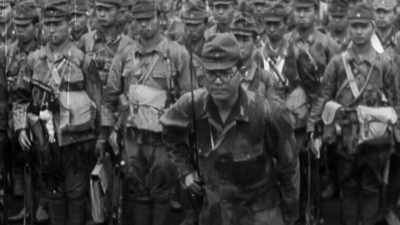 [cannon fire] - The Pacific War in Color