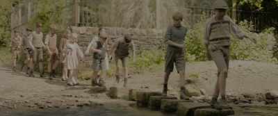 - Can't be late.
- Come on. Don't slip here. - The Railway Children Return