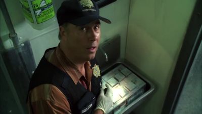Can't blame him,though. - CSI: Crime Scene Investigation