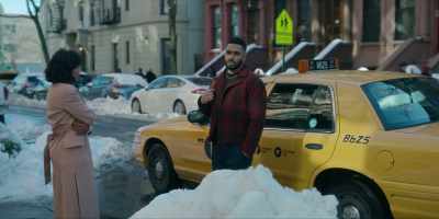 ♪ Can't get no sleep ♪ - Harlem