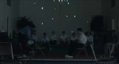 Can't hear you. Come on.
I'll bring him closer, there he is. - Boy Erased