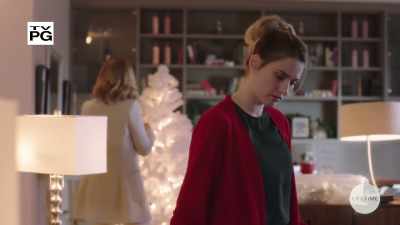 Can't you just put
a red or a green - Christmas Around the Corner