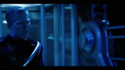 - Can't you stop clawing at your arm? - Star Trek: Discovery