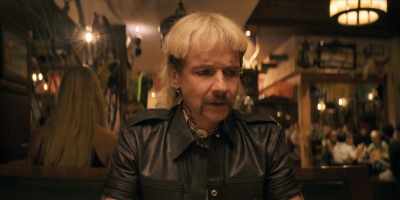 Can't use a gun... I got an
old crossbow you can use. - Joe vs Carole