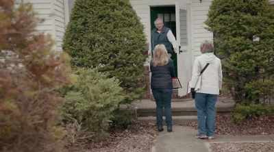 Canvasser: Good morning,
I'm a volunteer - Slay the Dragon