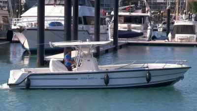 Cap, if you could 
push forward another foot, - Below Deck Down Under