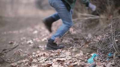 CAPT. DUSTIN:
Mr. Harlow ran off trying - Buried In The Backyard