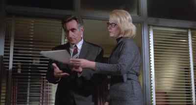 - Captain, about this report...
- What is it? - They Call Me Mister Tibbs!