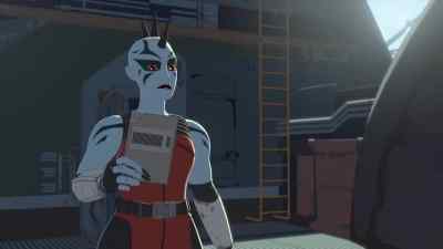 Captain, I just intercepted
a coded transmission - Star Wars Resistance
