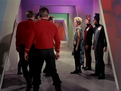 - Captain, I wish...
- Yes? - Star Trek
