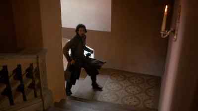 Captain, stop! Get back, it's a trap! - The Musketeers